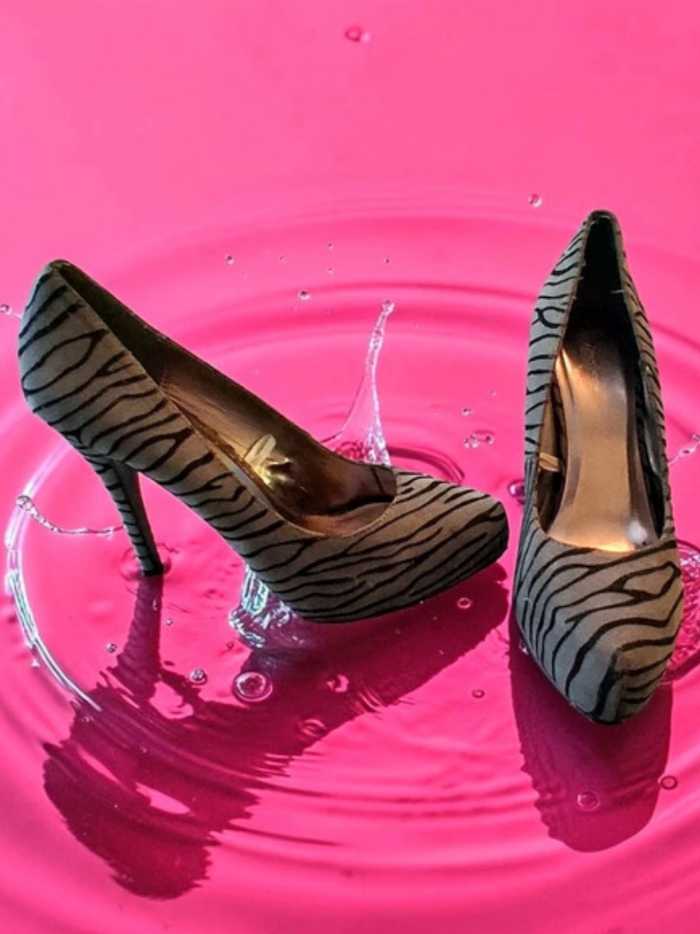 Forever 21 Zebra Print Platform High Heel Pumps Womens Shoes Size 9 Sexy Rebel